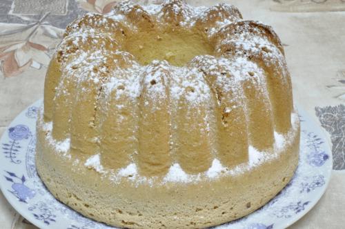 Obyčejná bábovka levná  – Snadné Česko recept, zvládnete za 45 - 60 minut